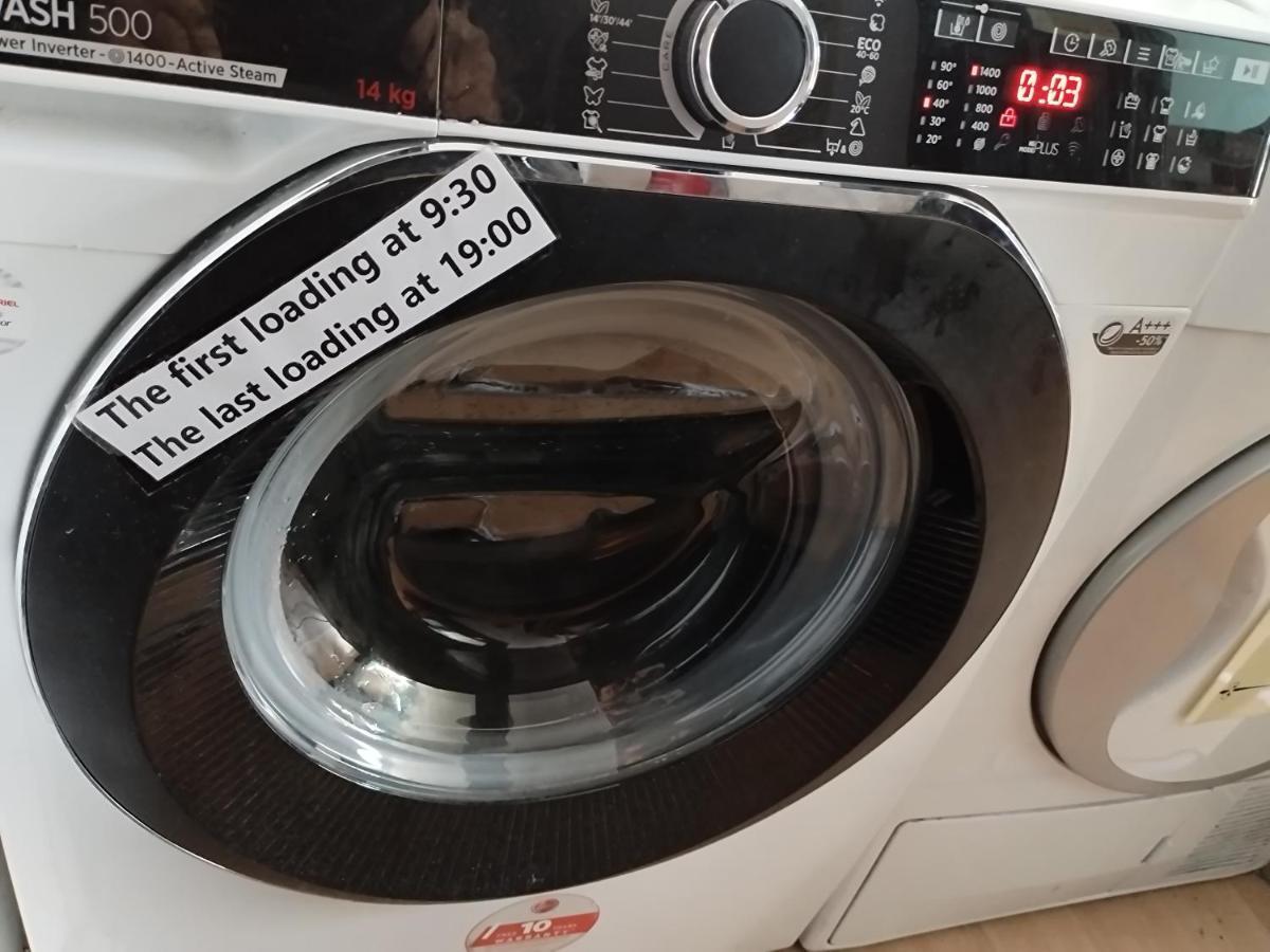 "No Party & Many Rules" Hostel N1 Sofia Zewnętrze zdjęcie